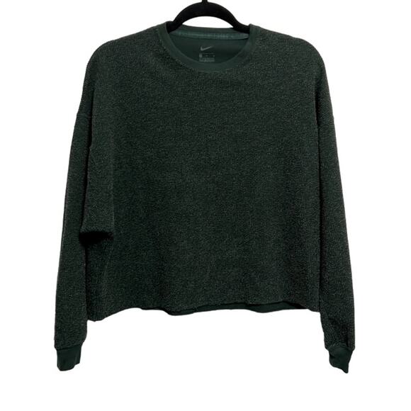 Nike Green Long sleeve raw hem crop top size medium - Picture 1 of 6